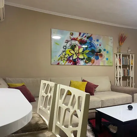 Ring Apartment *